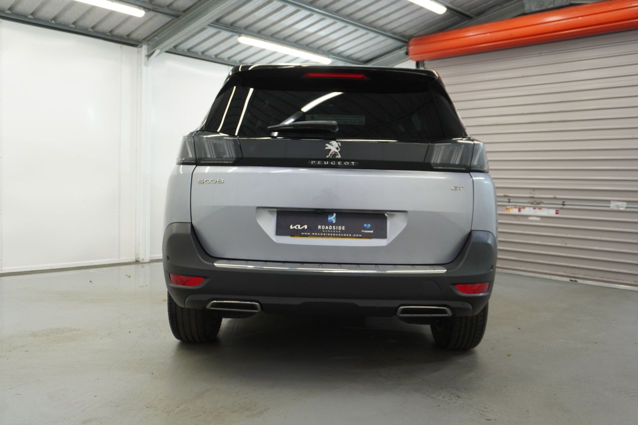 2021 PEUGEOT 1.5 BlueHDi GT SUV 5dr Diesel EAT Euro 6 (s/s) (130 ps) - vehicle photo 16 for sale on PureCar