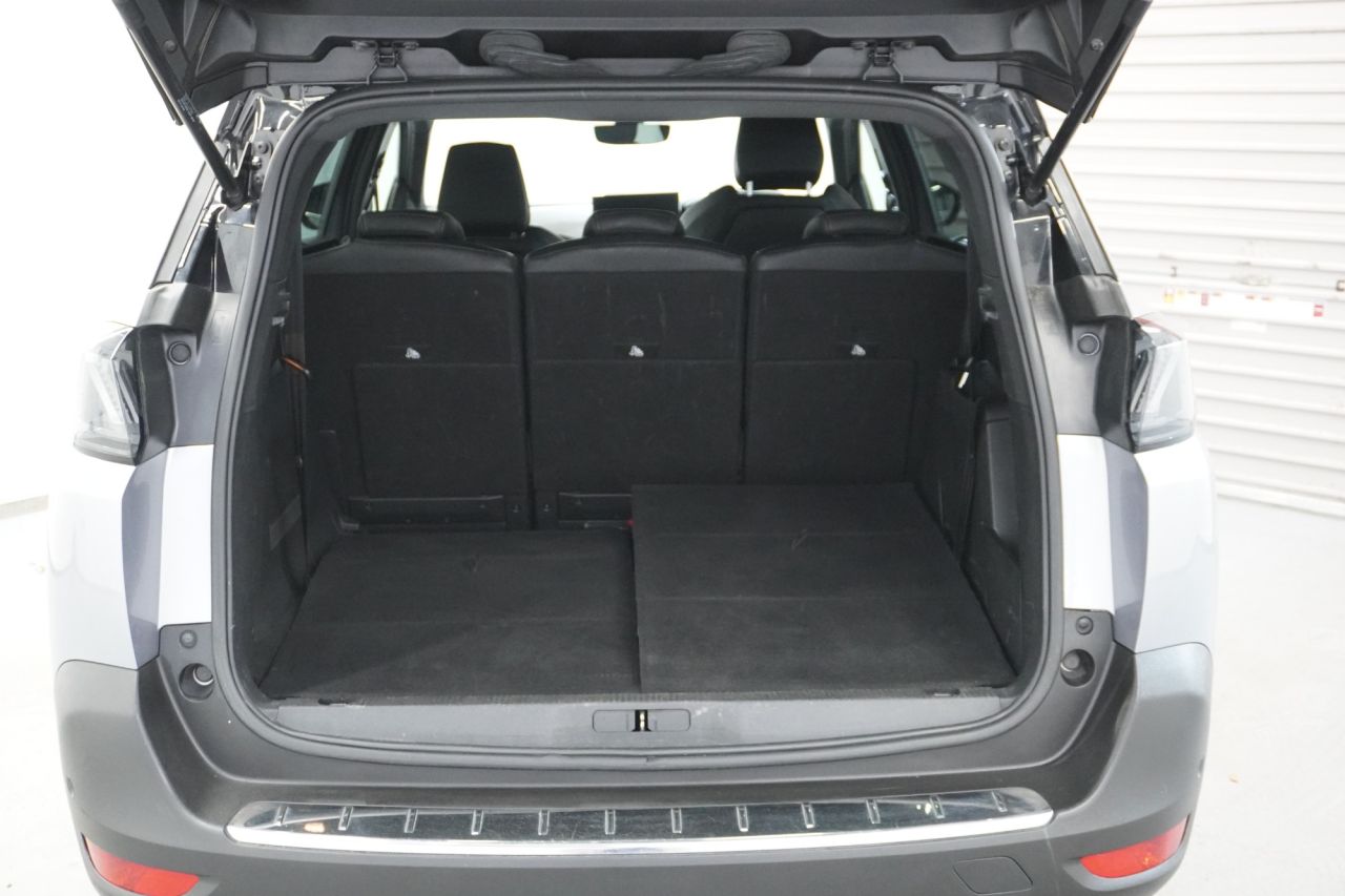 2021 PEUGEOT 1.5 BlueHDi GT SUV 5dr Diesel EAT Euro 6 (s/s) (130 ps) - vehicle photo 19 for sale on PureCar