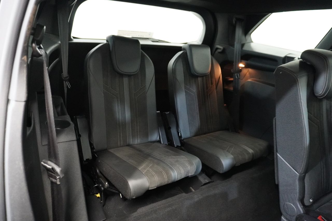 2021 PEUGEOT 1.5 BlueHDi GT SUV 5dr Diesel EAT Euro 6 (s/s) (130 ps) - vehicle photo 32 for sale on PureCar