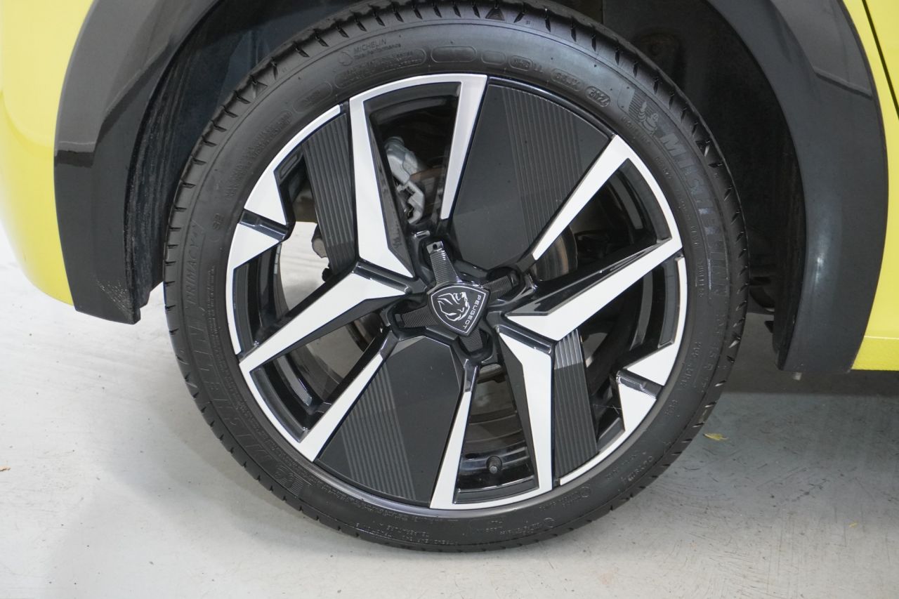 2025 PEUGEOT 1.2 PureTech GT Hatchback 5dr Petrol Manual Euro 6 (s/s) (100 ps) - vehicle photo 3 for sale on PureCar
