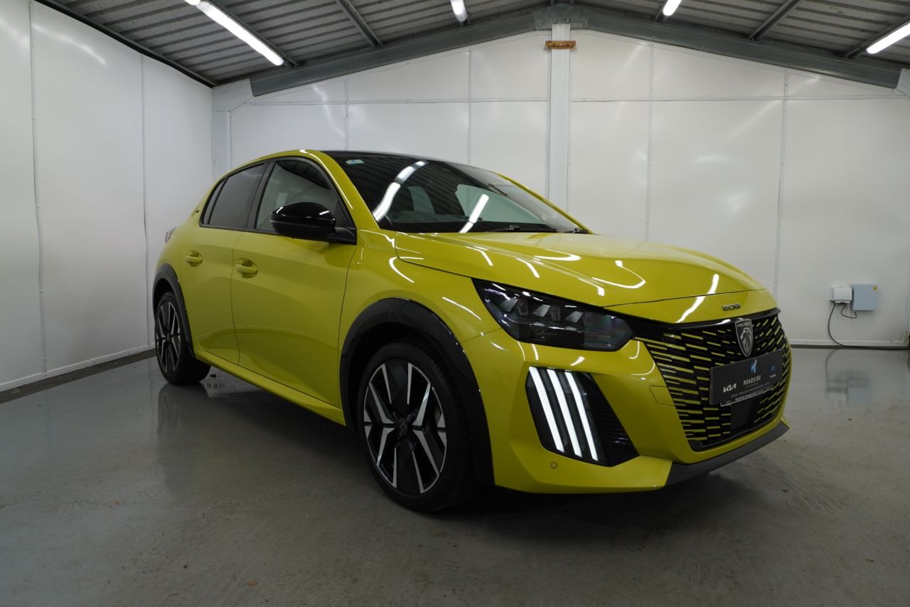 2025 PEUGEOT 1.2 PureTech GT Hatchback 5dr Petrol Manual Euro 6 (s/s) (100 ps) - vehicle photo 8 for sale on PureCar