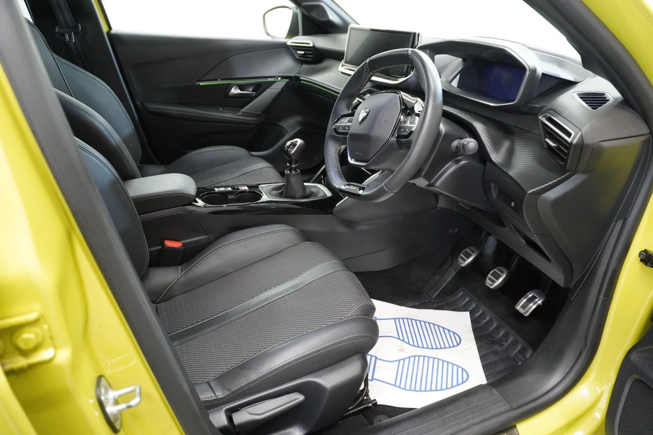 2025 PEUGEOT 1.2 PureTech GT Hatchback 5dr Petrol Manual Euro 6 (s/s) (100 ps) - vehicle photo 23 for sale on PureCar