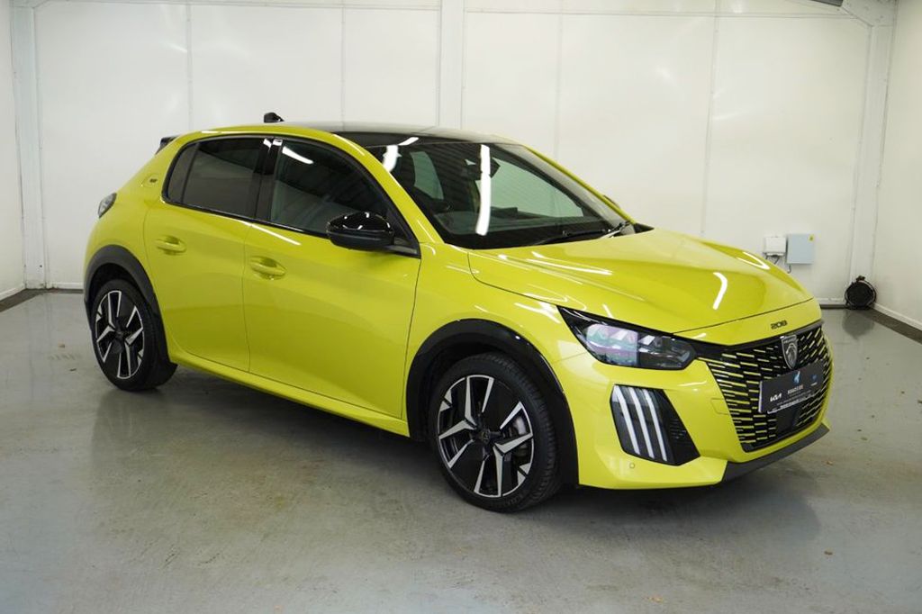2025 PEUGEOT 1.2 PureTech GT Hatchback 5dr Petrol Manual Euro 6 (s/s) (100 ps) - vehicle photo 2 for sale on PureCar