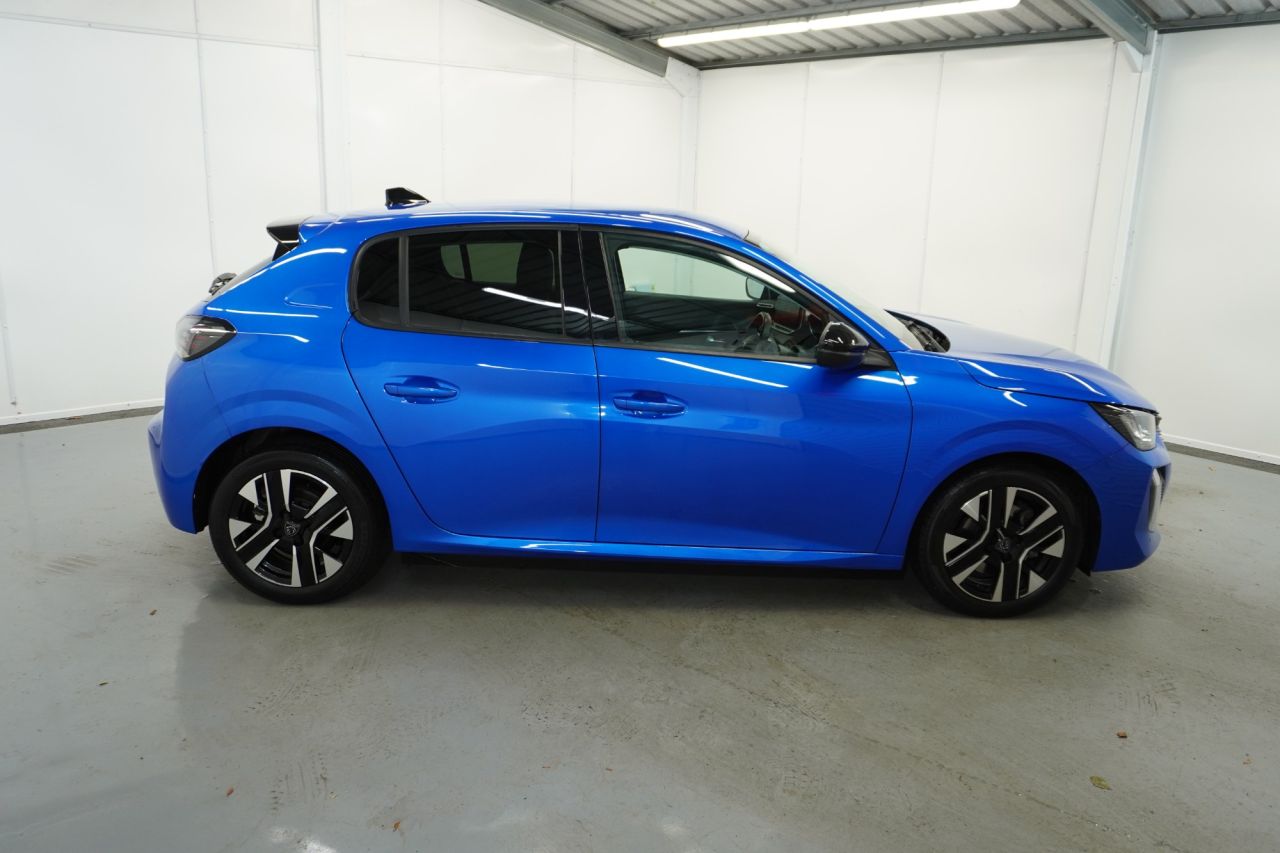 2025 PEUGEOT 1.2 PureTech Allure Hatchback 5dr Petrol Manual Euro 6 (s/s) (100 ps) - vehicle photo 7 for sale on PureCar