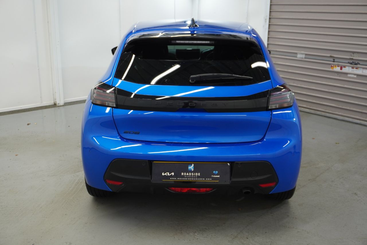 2025 PEUGEOT 1.2 PureTech Allure Hatchback 5dr Petrol Manual Euro 6 (s/s) (100 ps) - vehicle photo 16 for sale on PureCar