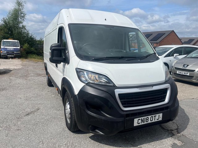 View our PEUGEOT BOXER