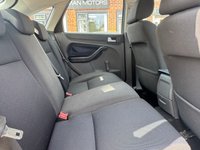USED 2007 57 FORD FOCUS 1.8 Zetec Climate Hatchback 5dr Petrol Manual (169 g/km, 123 bhp) 