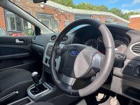 USED 2007 57 FORD FOCUS 1.8 Zetec Climate Hatchback 5dr Petrol Manual (169 g/km, 123 bhp) 