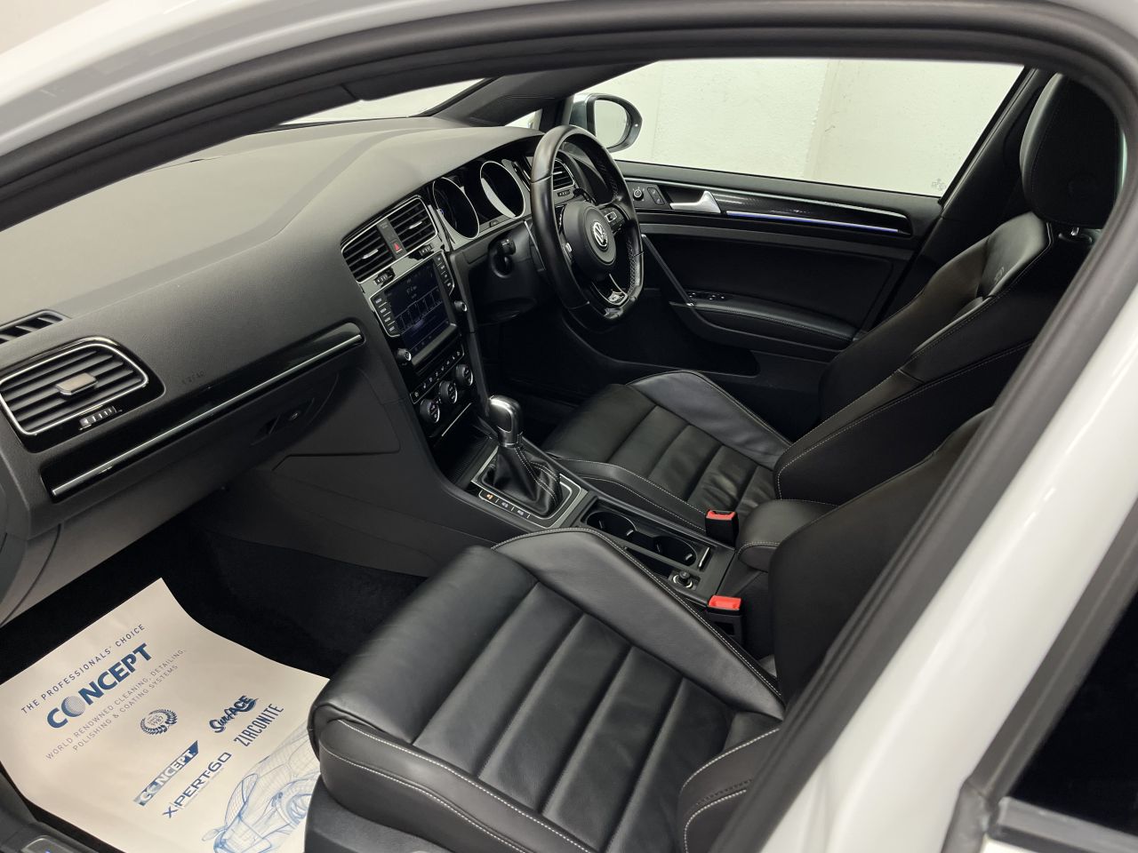 2016 VOLKSWAGEN GOLF R TSI 4Motion DSG - vehicle photo 24 for sale on PureCar