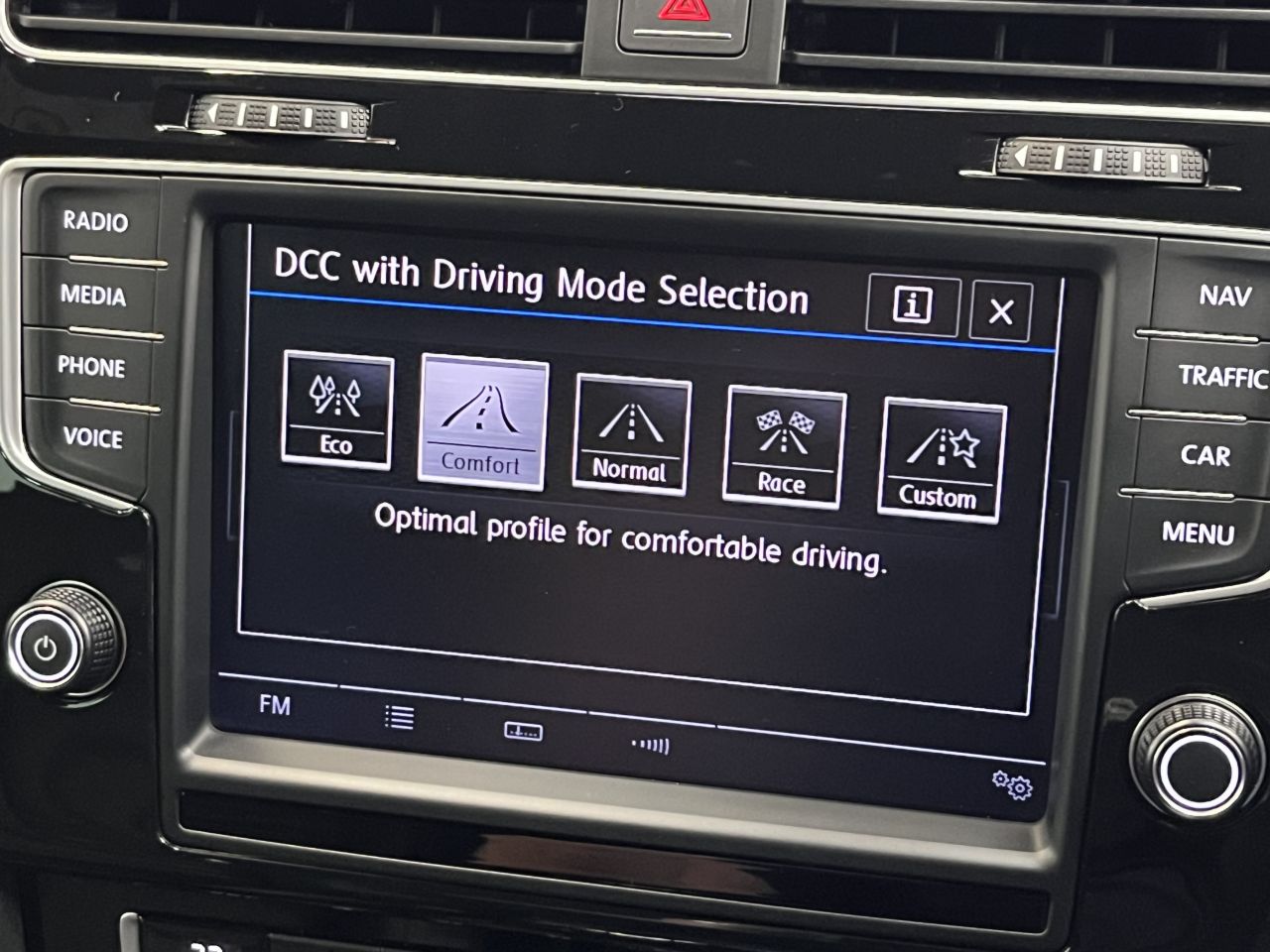 2016 VOLKSWAGEN GOLF R TSI 4Motion DSG - vehicle photo 46 for sale on PureCar