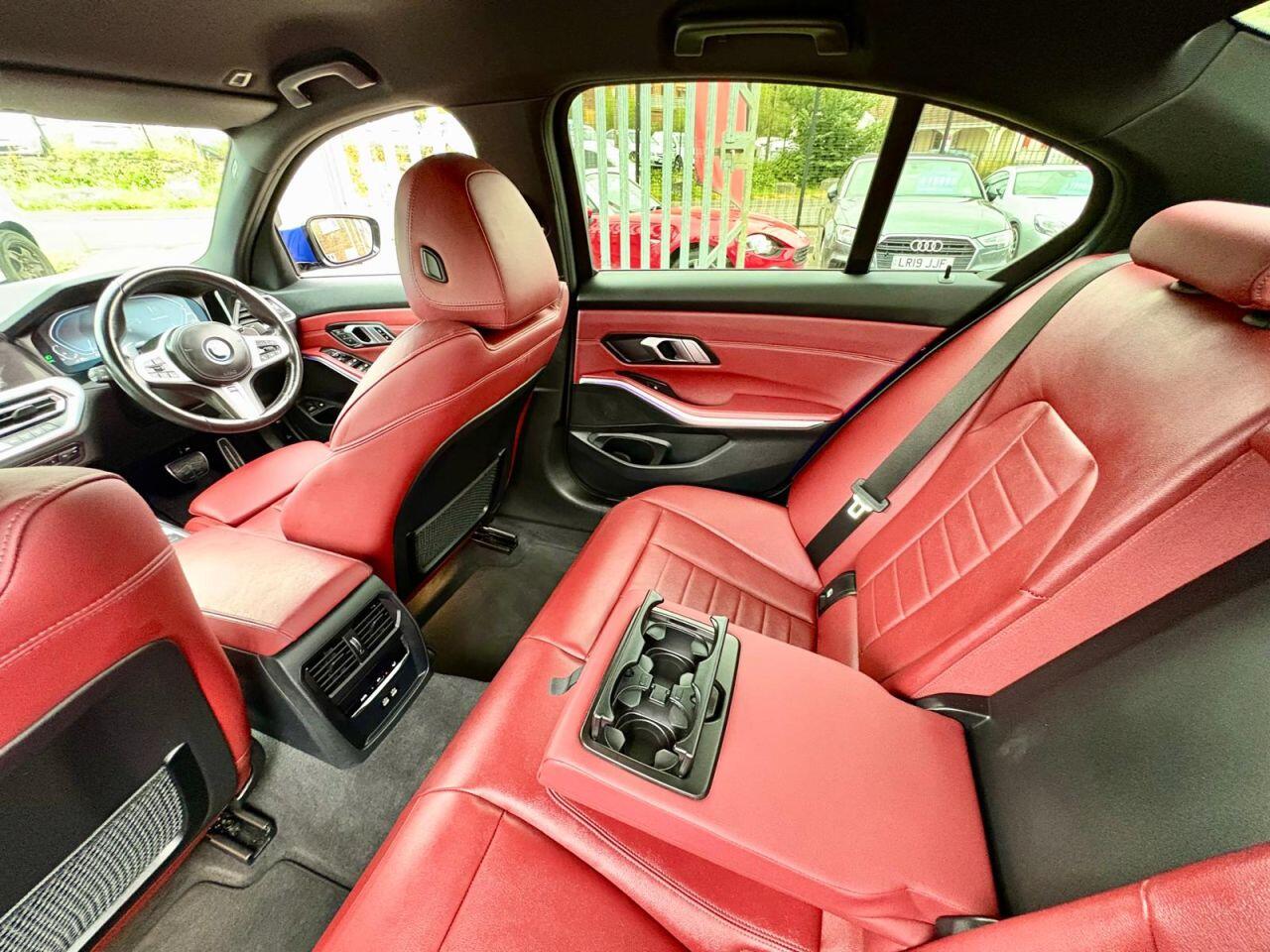 2022 22 BMW 3 SERIES