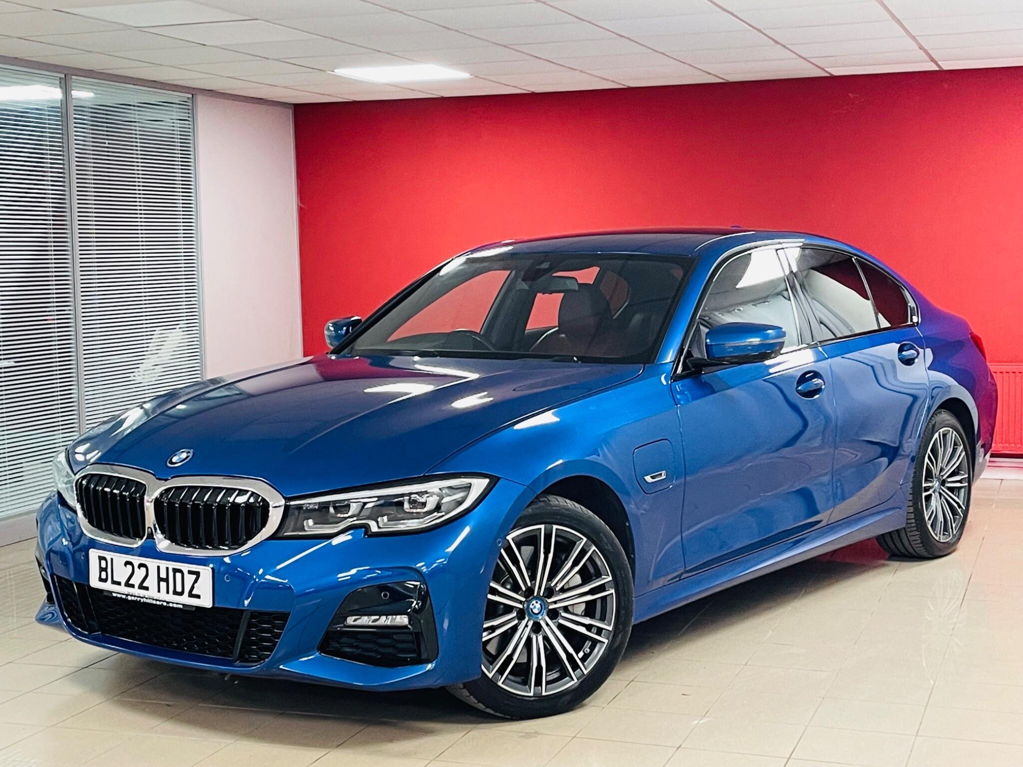 2022 22 BMW 3 SERIES