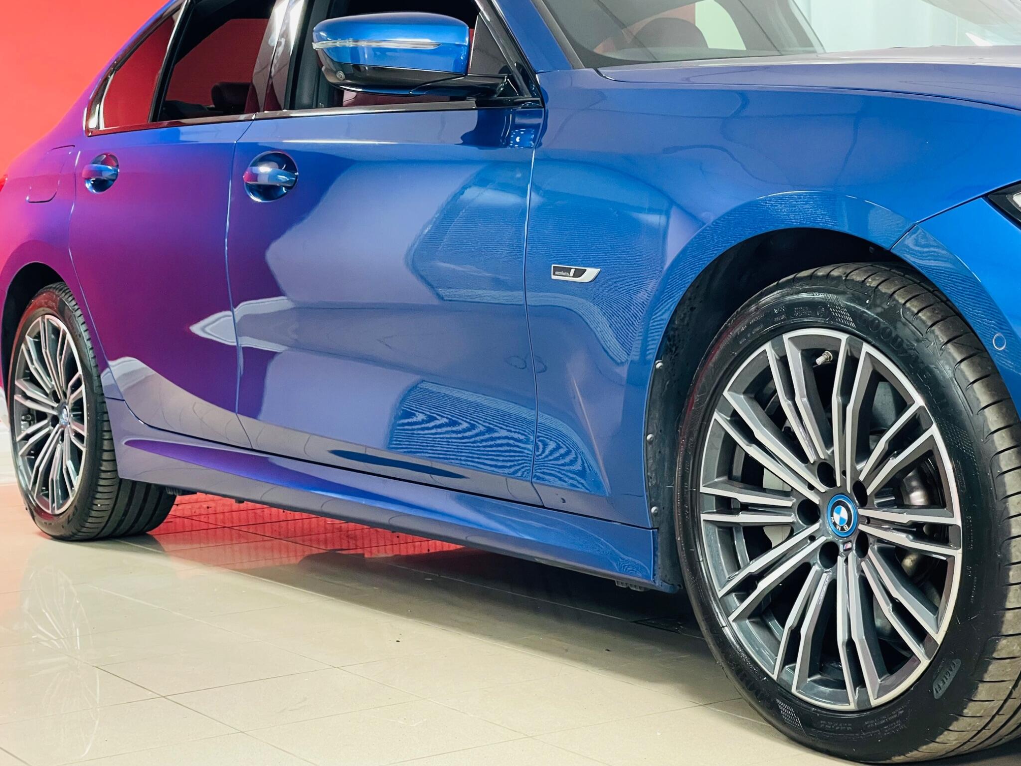 2022 22 BMW 3 SERIES