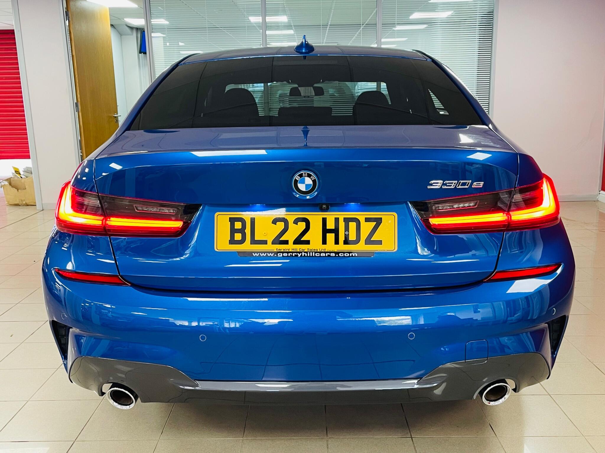 2022 22 BMW 3 SERIES