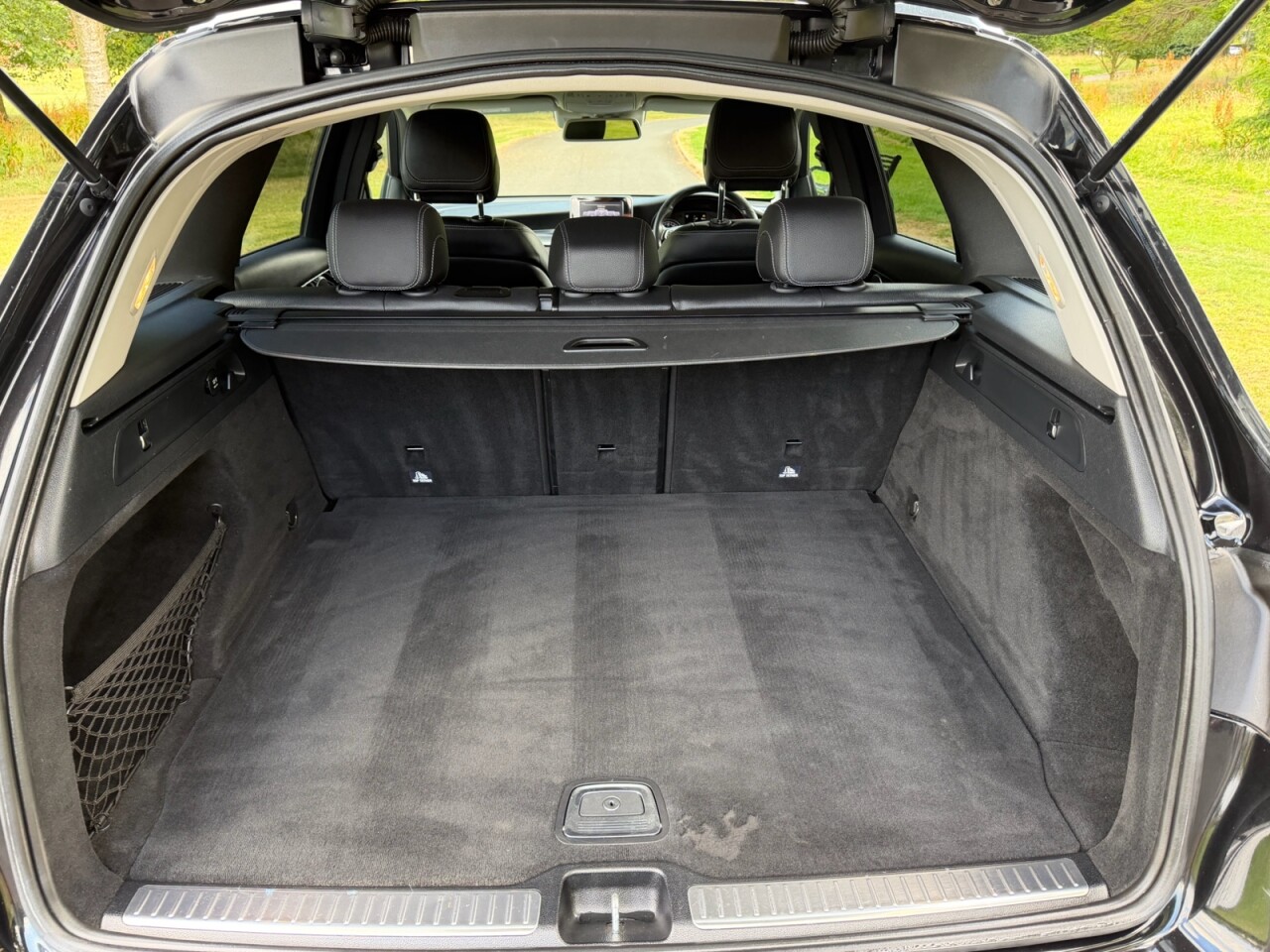 2017 MERCEDES GLC 2.1 GLC220d Sport SUV 5dr Diesel G-Tronic 4MATIC Euro 6 (s/s) (170 ps) - vehicle photo 14 for sale on PureCar
