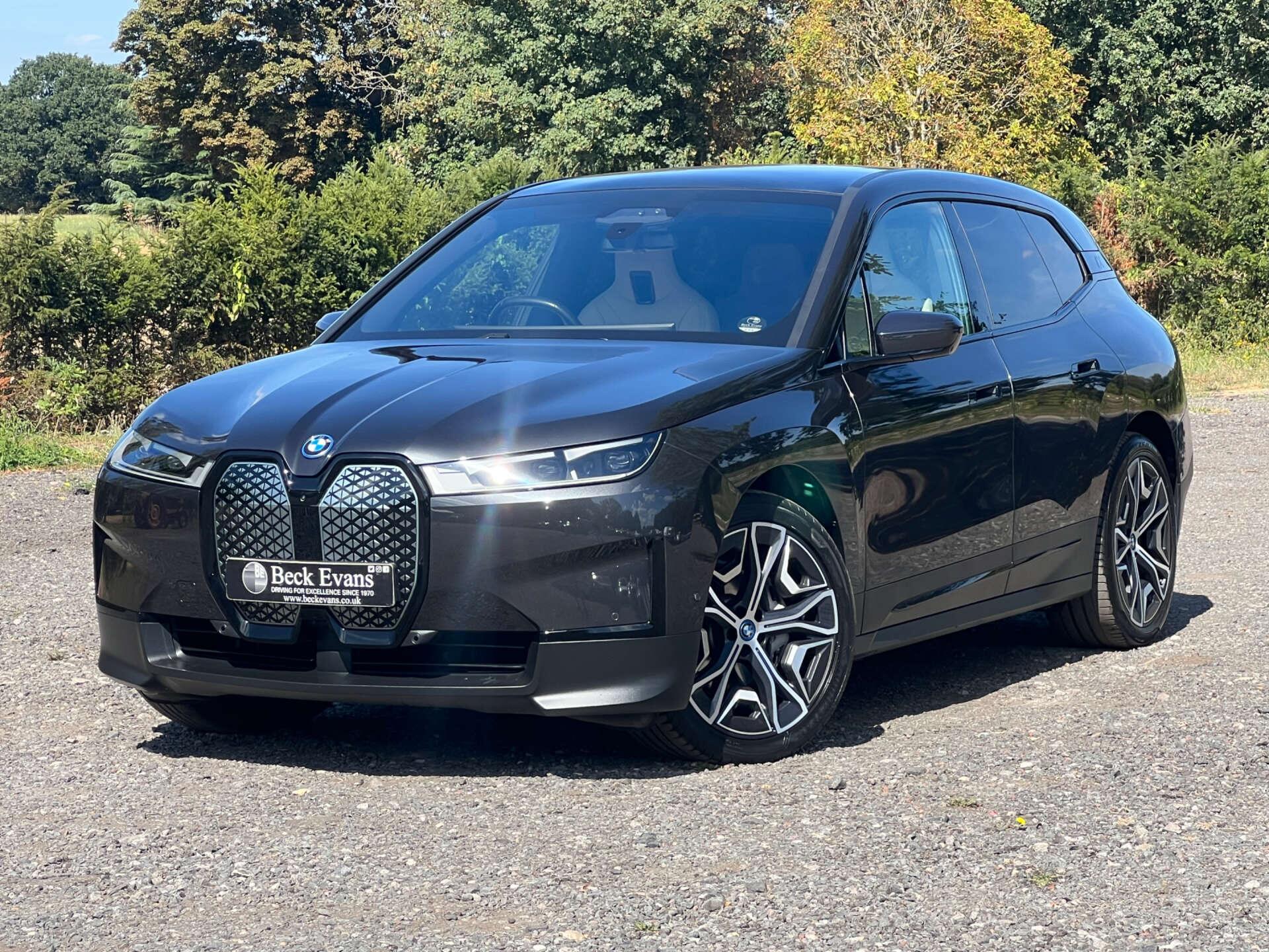 2022 BMW iX