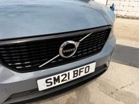 USED 2021 21 VOLVO XC40 1.5 T3 R-Design SUV 5dr Petrol Manual Euro 6 (s/s) (163 ps) Price range Volvo XC40, FVSH!