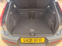 USED 2021 21 VOLVO XC40 1.5 T3 R-Design SUV 5dr Petrol Manual Euro 6 (s/s) (163 ps) Price range Volvo XC40, FVSH!