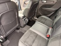 USED 2021 21 VOLVO XC40 1.5 T3 R-Design SUV 5dr Petrol Manual Euro 6 (s/s) (163 ps) Price range Volvo XC40, FVSH!