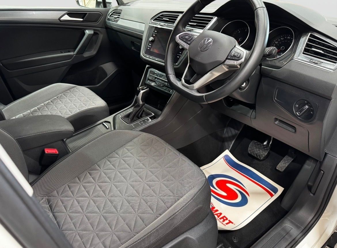 2023 Volkswagen Tiguan — image 5