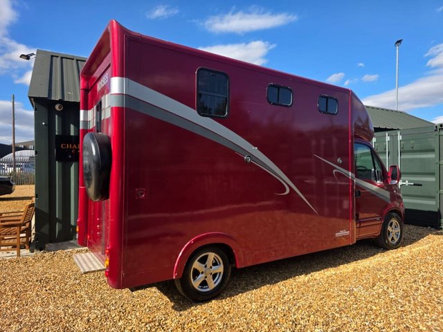 View our VAUXHALL MOVANO