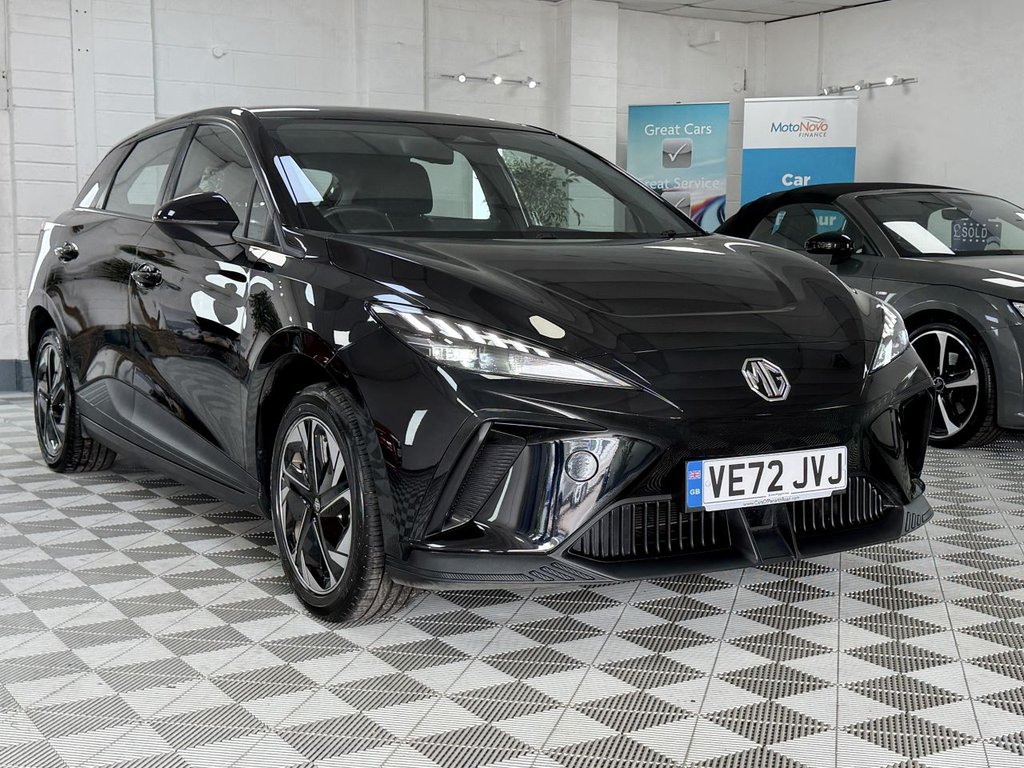 USED 2023 72 MG MG4 51kWh SE Hatchback 5dr Electric Auto (170 ps) 