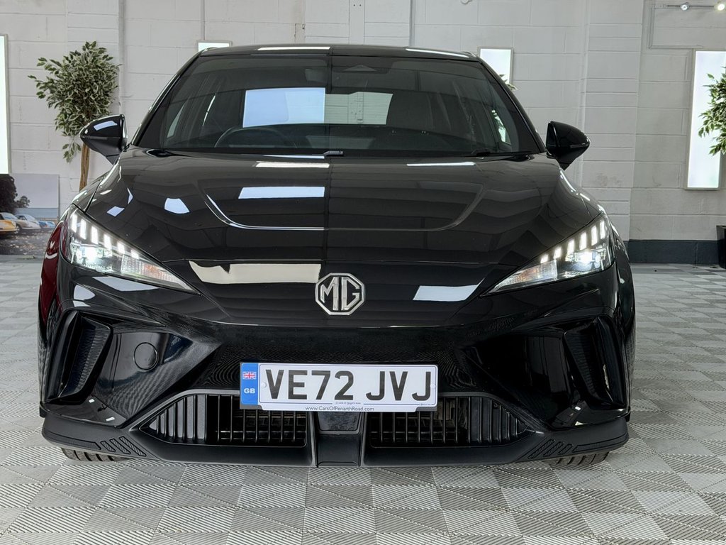 USED 2023 72 MG MG4 51kWh SE Hatchback 5dr Electric Auto (170 ps) 