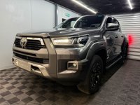 USED 2023 23 TOYOTA HILUX 2.8 D-4D Invincible X Pickup Double Cab 4dr Diesel Auto 4WD Euro 6 (s/s) (204 ps) 