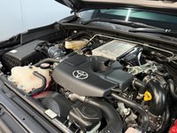 USED 2023 23 TOYOTA HILUX 2.8 D-4D Invincible X Pickup Double Cab 4dr Diesel Auto 4WD Euro 6 (s/s) (204 ps) 