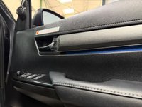USED 2023 23 TOYOTA HILUX 2.8 D-4D Invincible X Pickup Double Cab 4dr Diesel Auto 4WD Euro 6 (s/s) (204 ps) 
