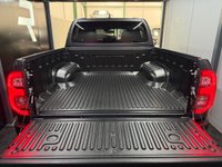 USED 2023 23 TOYOTA HILUX 2.8 D-4D Invincible X Pickup Double Cab 4dr Diesel Auto 4WD Euro 6 (s/s) (204 ps) 