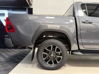 USED 2023 23 TOYOTA HILUX 2.8 D-4D Invincible X Pickup Double Cab 4dr Diesel Auto 4WD Euro 6 (s/s) (204 ps) 