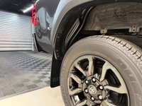 USED 2023 23 TOYOTA HILUX 2.8 D-4D Invincible X Pickup Double Cab 4dr Diesel Auto 4WD Euro 6 (s/s) (204 ps) 