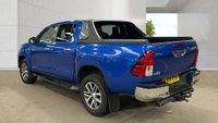 USED 2018 68 TOYOTA HILUX 2.4 D-4D INVINCIBLE AUTOMATIC 4X4 PICK UP TRUCK EURO 6  ** FULL SERVICE HISTORY **