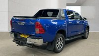 USED 2018 68 TOYOTA HILUX 2.4 D-4D INVINCIBLE AUTOMATIC 4X4 PICK UP TRUCK EURO 6  ** FULL SERVICE HISTORY **
