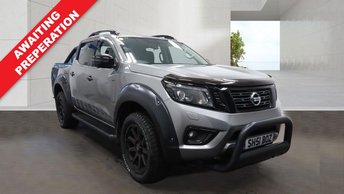 2020 NISSAN NAVARA