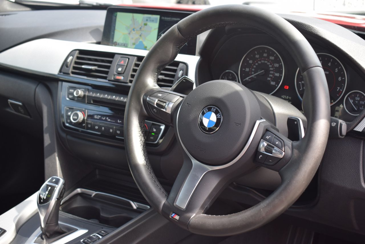 2016 BMW 4 SERIES 2.0 420i M Sport Coupe 2dr Petrol Auto Euro 6 (s/s) (184 ps) Heated Seats, - vehicle photo 16 for sale on PureCar