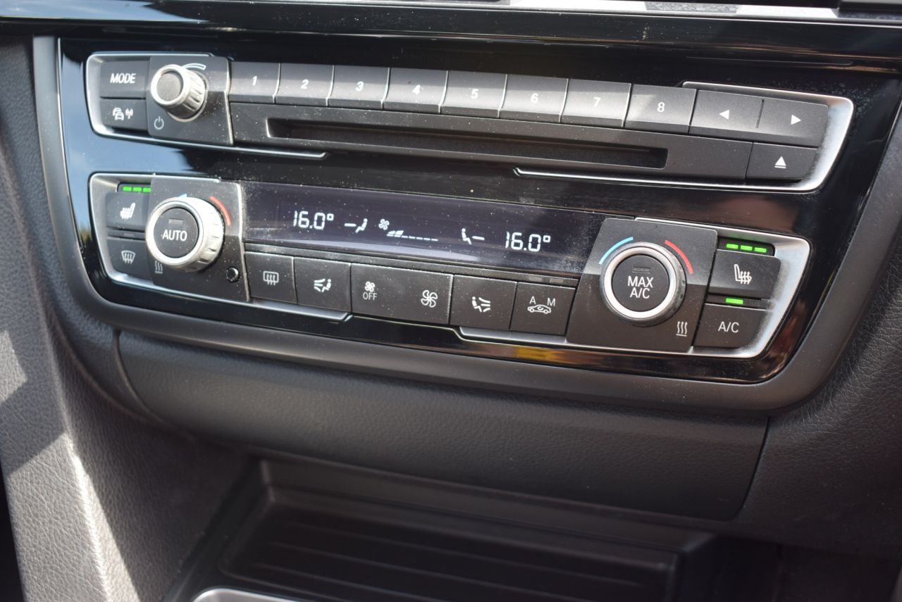 2016 BMW 4 SERIES 2.0 420i M Sport Coupe 2dr Petrol Auto Euro 6 (s/s) (184 ps) Heated Seats, - vehicle photo 18 for sale on PureCar