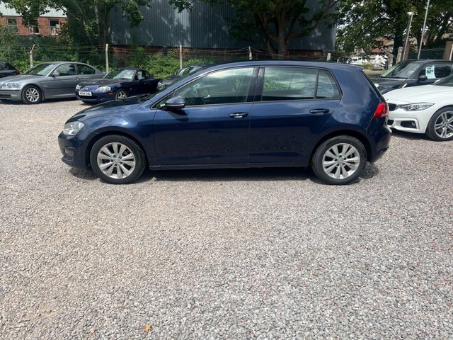 View our VOLKSWAGEN GOLF