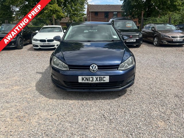 View our VOLKSWAGEN GOLF