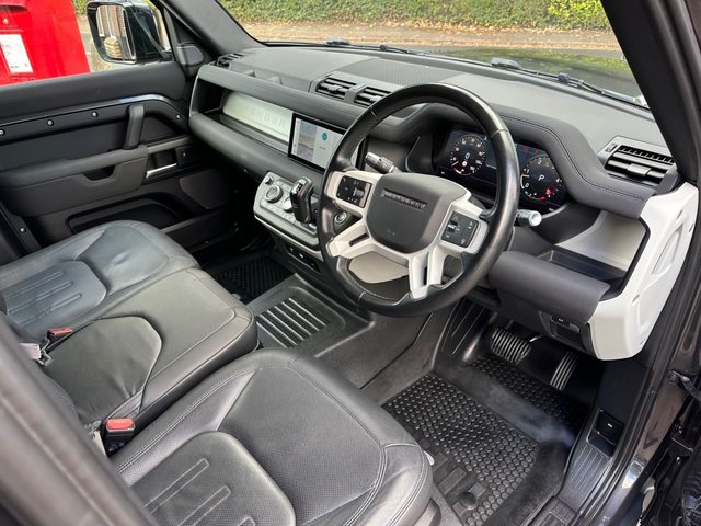 View our LAND ROVER DEFENDER 110