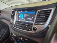 USED 2017 17 HYUNDAI TUCSON 1.7 CRDi Blue Drive Premium SUV 5dr Diesel Manual Euro 6 (s/s) (116 ps) 