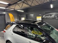 USED 2018 18 LAND ROVER DISCOVERY 5 3.0 TD V6 HSE Luxury SUV 5dr Diesel Auto 4WD Euro 6 (s/s) (258 ps) 2018 LANDROVER DISCOVERY 5 HSE LUXURY 3.0 TDV6 EURO 6 - INDUS SILVER - 9 SERVICES TO 112K MILES - REAR ENTERTAINMENT - 22 INCH ALLOYS - TILT & SLIDE GLASS PANROOF - BLACK PACK - DYNAMIC PACK - LED HEADLIGHTS - 360 CAMERAS