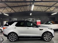 USED 2018 18 LAND ROVER DISCOVERY 5 3.0 TD V6 HSE Luxury SUV 5dr Diesel Auto 4WD Euro 6 (s/s) (258 ps) 2018 LANDROVER DISCOVERY 5 HSE LUXURY 3.0 TDV6 EURO 6 - INDUS SILVER - 9 SERVICES TO 112K MILES - REAR ENTERTAINMENT - 22 INCH ALLOYS - TILT & SLIDE GLASS PANROOF - BLACK PACK - DYNAMIC PACK - LED HEADLIGHTS - 360 CAMERAS