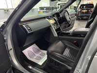 USED 2018 18 LAND ROVER DISCOVERY 5 3.0 TD V6 HSE Luxury SUV 5dr Diesel Auto 4WD Euro 6 (s/s) (258 ps) 2018 LANDROVER DISCOVERY 5 HSE LUXURY 3.0 TDV6 EURO 6 - INDUS SILVER - 9 SERVICES TO 112K MILES - REAR ENTERTAINMENT - 22 INCH ALLOYS - TILT & SLIDE GLASS PANROOF - BLACK PACK - DYNAMIC PACK - LED HEADLIGHTS - 360 CAMERAS