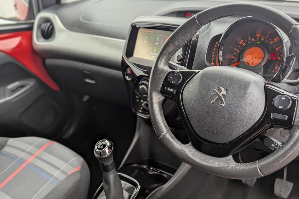 USED 2015 15 PEUGEOT 108 1.2 VTi PureTech Allure Hatchback 3dr Petrol Manual Euro 5 (82 ps) Camera, Bluetooth, DAB