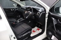 USED 2015 64 NISSAN QASHQAI 1.5 dCi Acenta Premium SUV 5dr Diesel Manual 2WD Euro 5 (s/s) (110 ps) FULL SERVICE HISTORY / LOW ROAD TAX / FINANCE AVAILABLE