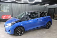 USED 2017 67 TOYOTA YARIS 1.5 VVT-h Blue Bi-Tone Hatchback 5dr Petrol Hybrid E-CVT Euro 6 (s/s) (100 ps) BLUETOOTH - CRUISE CONTROL