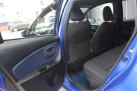 USED 2017 67 TOYOTA YARIS 1.5 VVT-h Blue Bi-Tone Hatchback 5dr Petrol Hybrid E-CVT Euro 6 (s/s) (100 ps) BLUETOOTH - CRUISE CONTROL