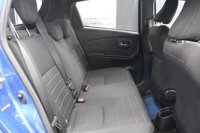 USED 2017 67 TOYOTA YARIS 1.5 VVT-h Blue Bi-Tone Hatchback 5dr Petrol Hybrid E-CVT Euro 6 (s/s) (100 ps) BLUETOOTH - CRUISE CONTROL